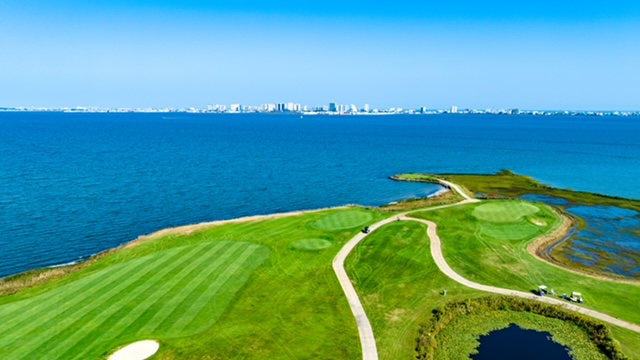 The Links at Lighthouse Sound Golf Course