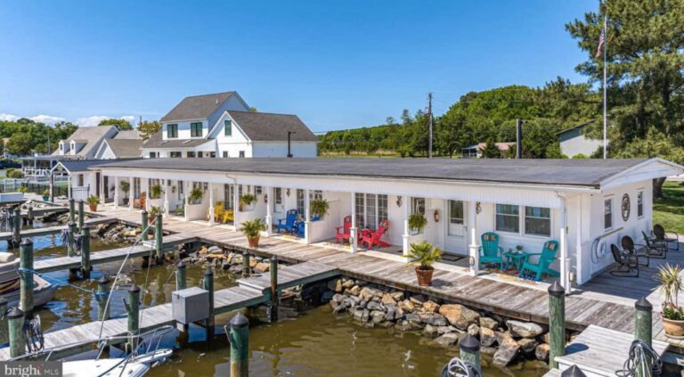 The Inn on Turville Creek (3)