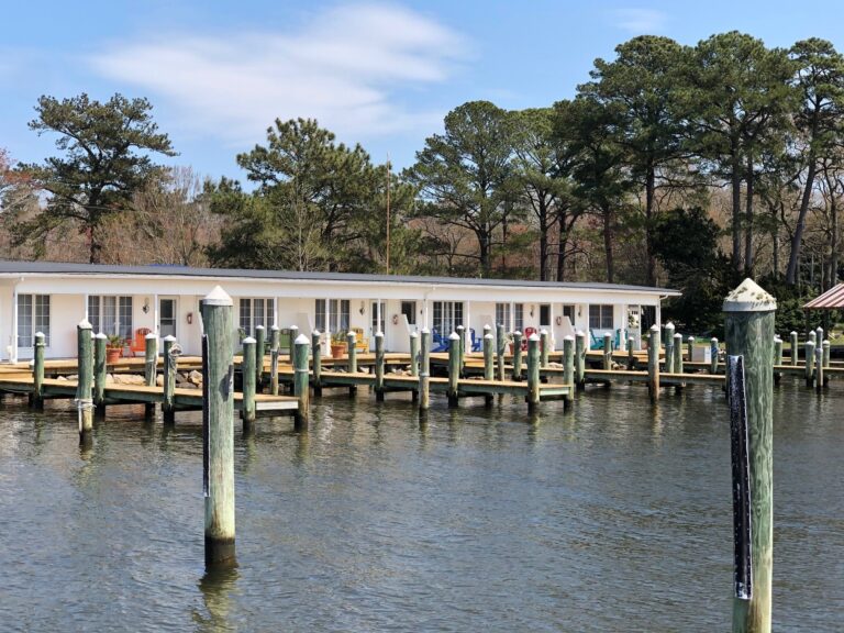 The Inn on Turville Creek (4)